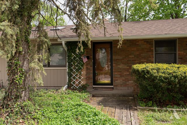 10231 Hawthorne Drive, Orland Park, IL 60462