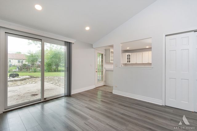 10231 Hawthorne Drive, Orland Park, IL 60462