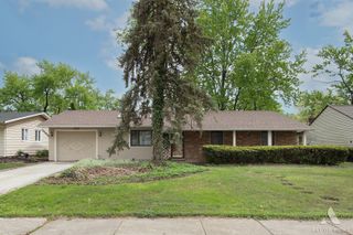 10231 Hawthorne Drive, Orland Park, IL 60462