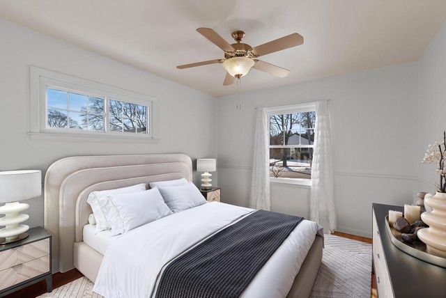 3756 E Waterford PLACE, Saint Francis, WI 53235