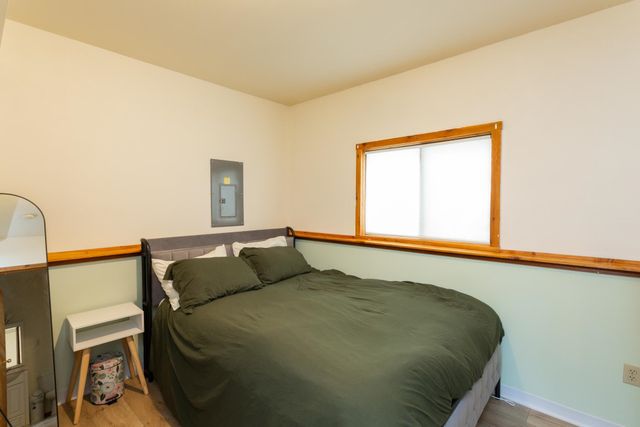 10620 N College Place Dr, Spokane, WA 99218