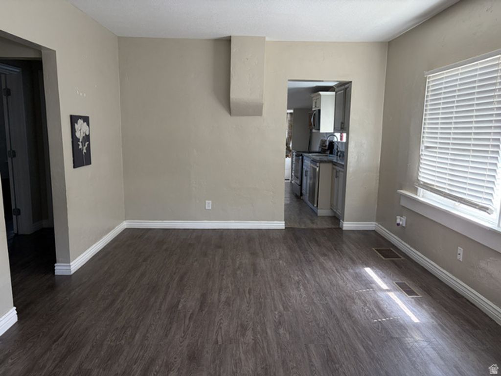 3119 S 9000 W, Magna, UT 84044 — photo 2