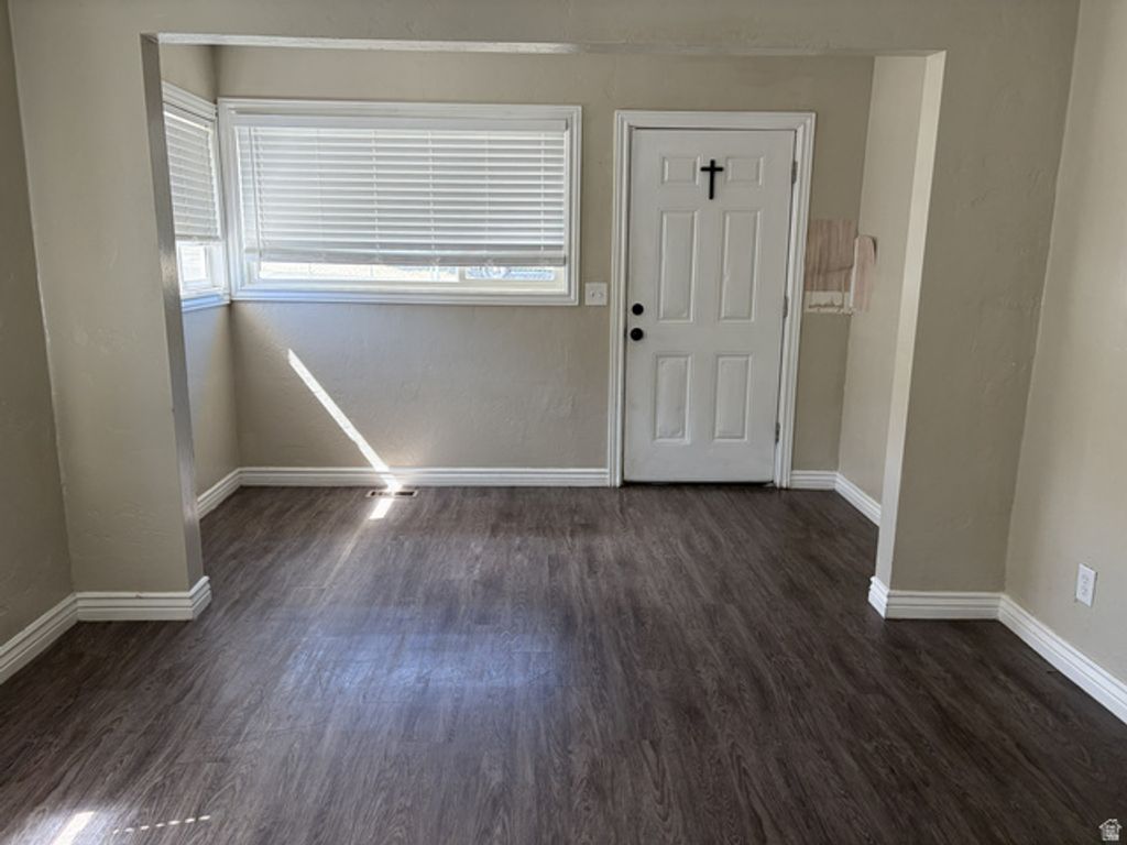 3119 S 9000 W, Magna, UT 84044 — photo 3