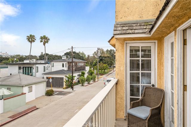 358 28th B, Hermosa Beach, CA 90254