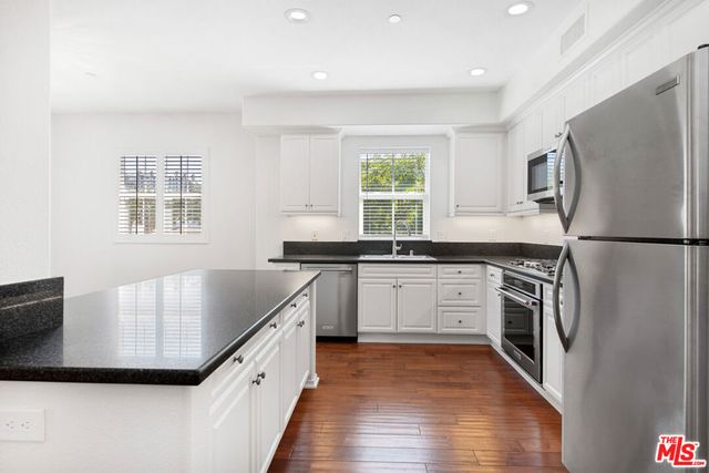 13080 Pacific 312, Playa Vista, CA 90094