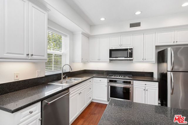 13080 Pacific 312, Playa Vista, CA 90094