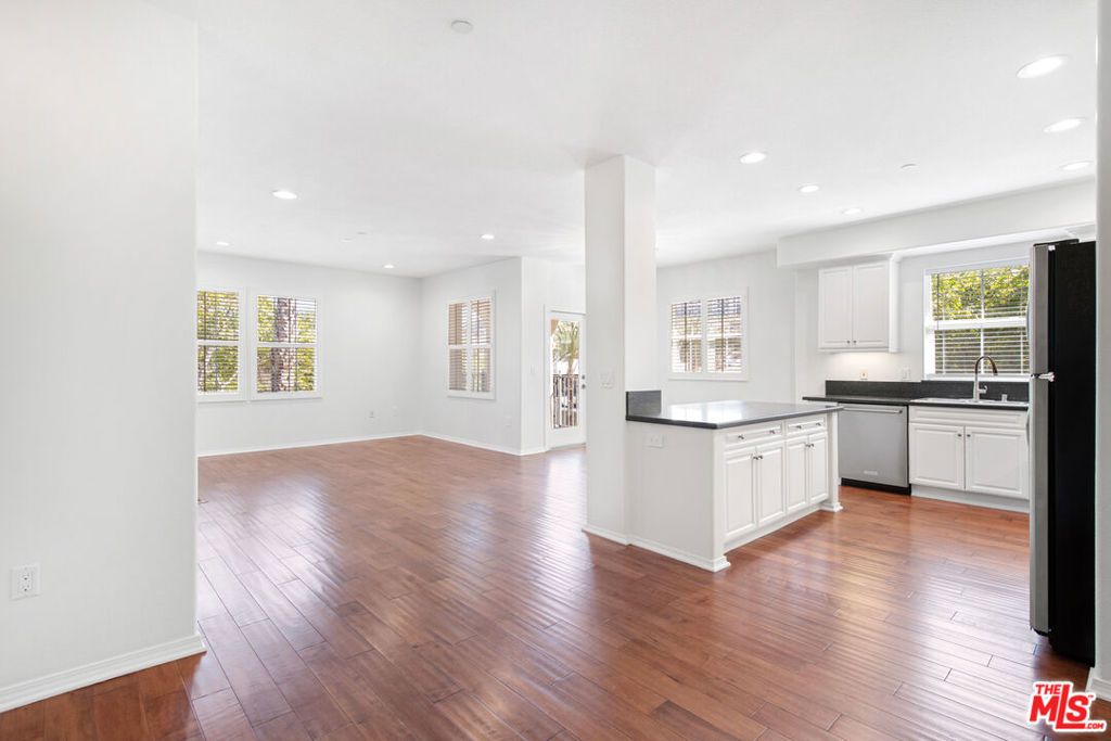 13080 Pacific 312, Playa Vista, CA 90094