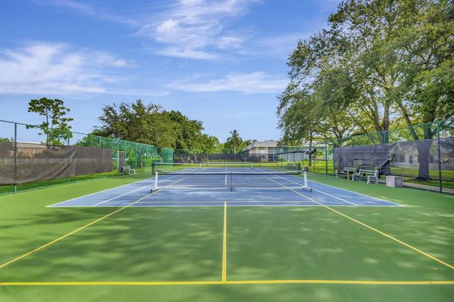18081 SE Country Club Drive 9-83, Jupiter, FL 33469