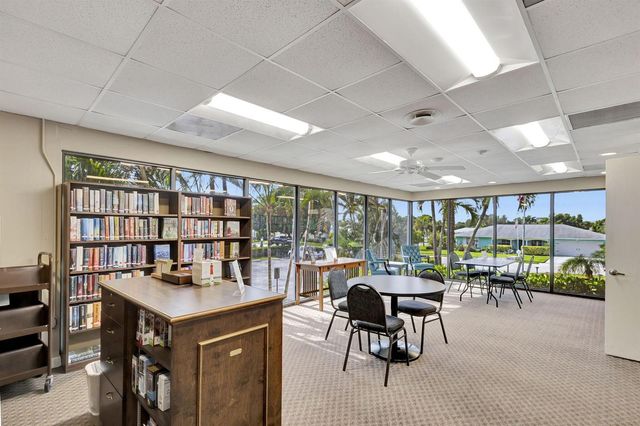 18081 SE Country Club Drive 9-83, Jupiter, FL 33469