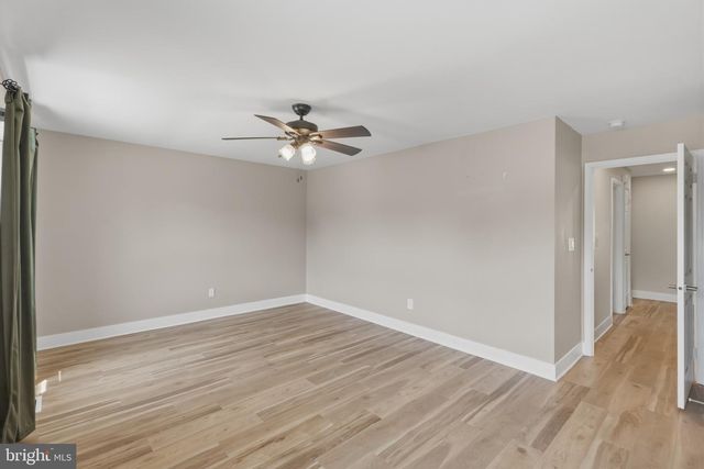 720 SOCIETY HILL HL, Cherry Hill, NJ 08003