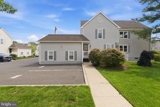 720 SOCIETY HILL HL, Cherry Hill, NJ 08003