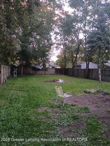 1019 Clark Street, Lansing, MI 48906