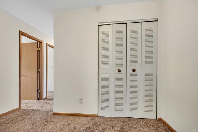 3230 E John Hinkle Pl Apt D, Bloomington, IN 47408