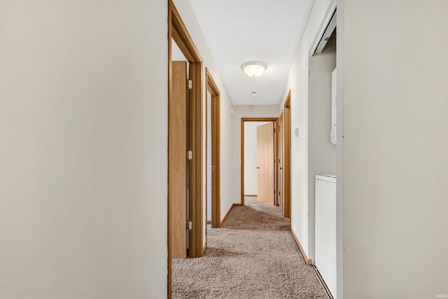 3230 E John Hinkle Pl Apt D, Bloomington, IN 47408