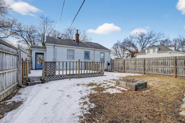 645 Dundee Drive, Waterloo, IA 50701