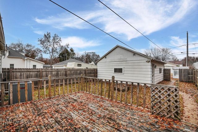 645 Dundee Drive, Waterloo, IA 50701