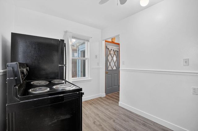 645 Dundee Drive, Waterloo, IA 50701