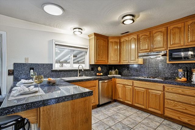 20006 Audrey Lane, Salinas, CA 93907