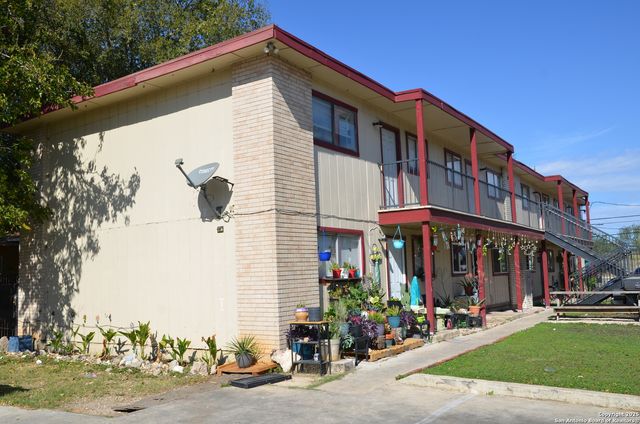 1455 Hillcrest, San Antonio, TX 78228