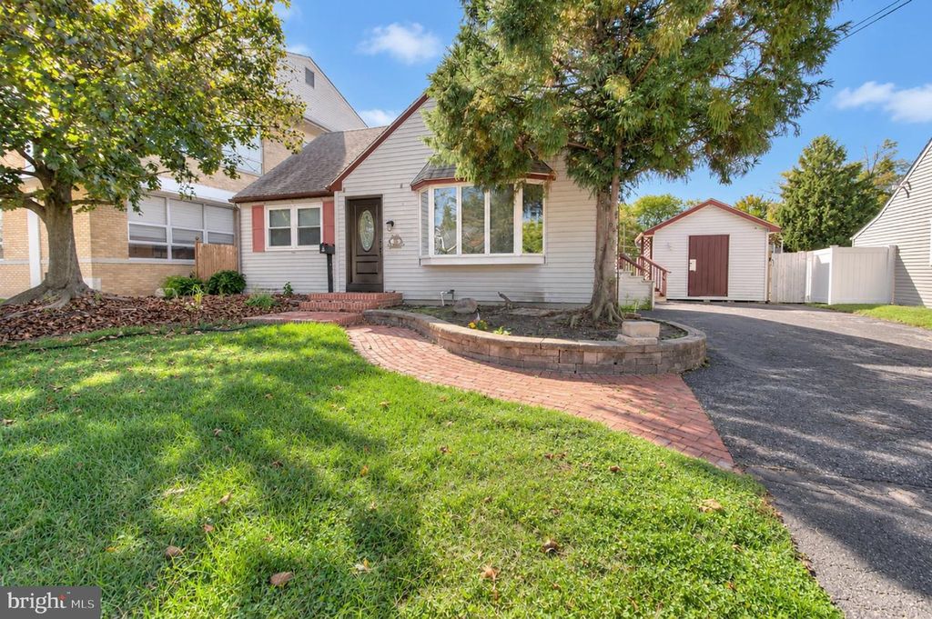 134 W GLOUCESTER PIKE, BARRINGTON, NJ 08007 — photo 2