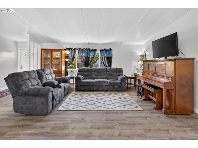 5101 Ne 121ST Ave 16, Vancouver, WA 98682