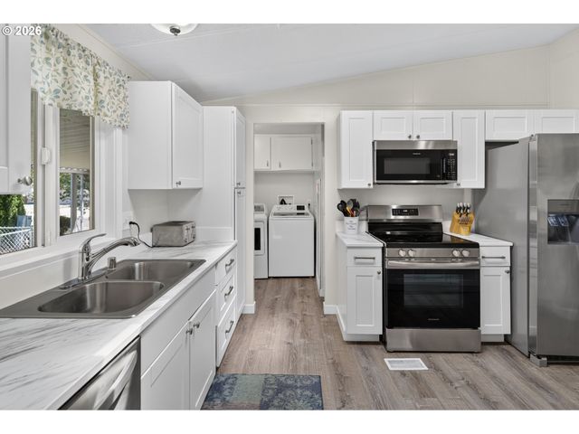 5101 Ne 121ST Ave 16, Vancouver, WA 98682