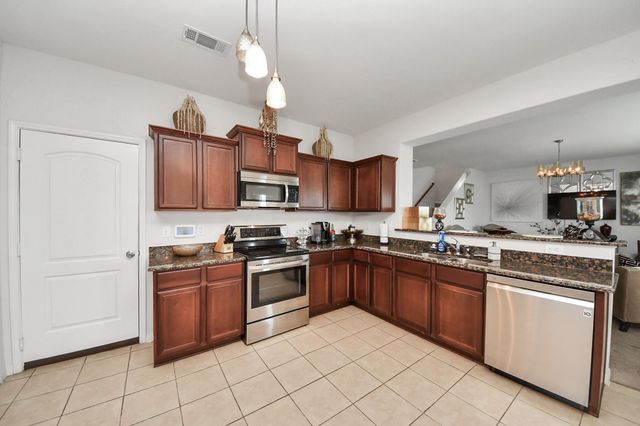 9423 Grand Spark Drive, Iowa Colony, TX 77583