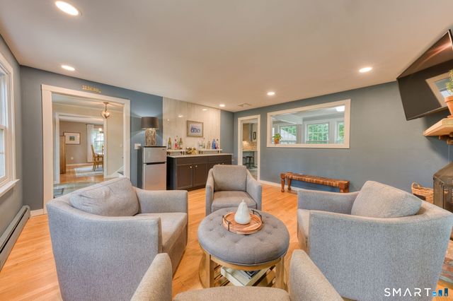 15 Michele Drive, Portland, CT 06480