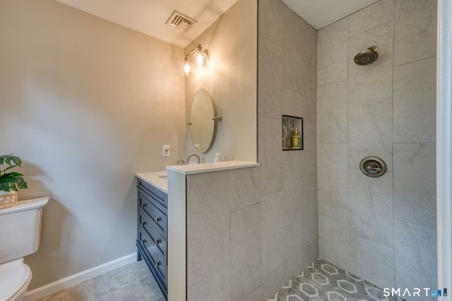 15 Michele Drive, Portland, CT 06480