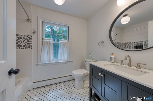 15 Michele Drive, Portland, CT 06480