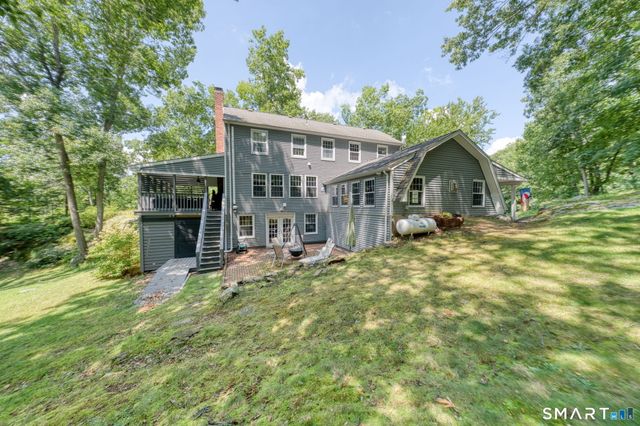 15 Michele Drive, Portland, CT 06480