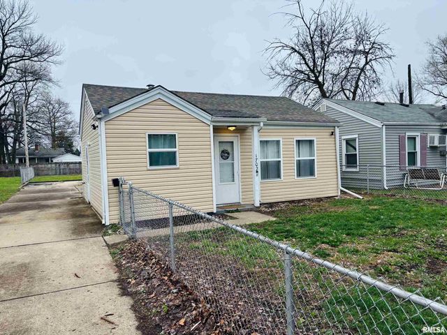 1702 N 20TH Street, Springfield, IL 62702