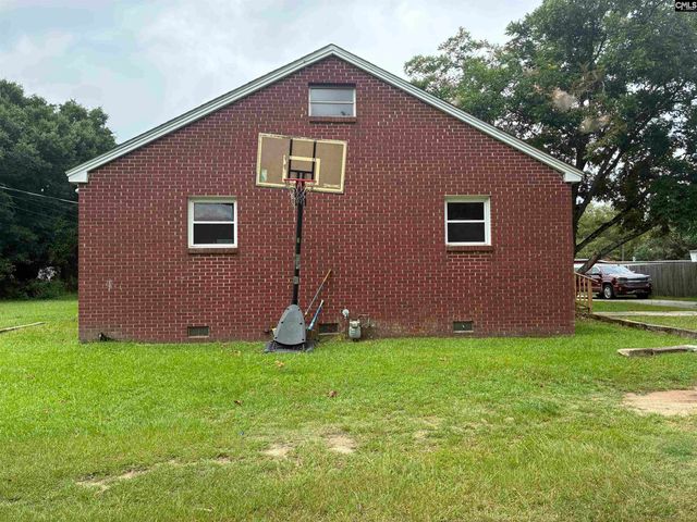 374 Old Whitmire Highway, Newberry, SC 29108