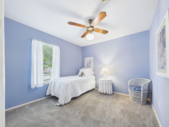 4922 Creekview Drive, La Porte, TX 77571
