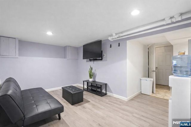 726-728 14th Avenue, Paterson, NJ 07504