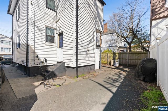 726-728 14th Avenue, Paterson, NJ 07504