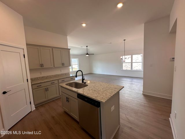 14960 Fritz Circle, Gulfport, MS 39503