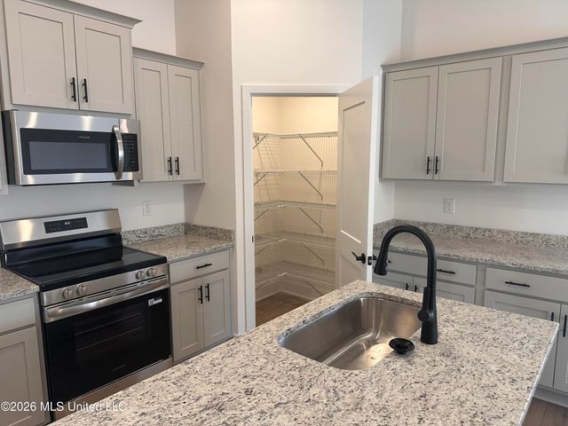 14960 Fritz Circle, Gulfport, MS 39503