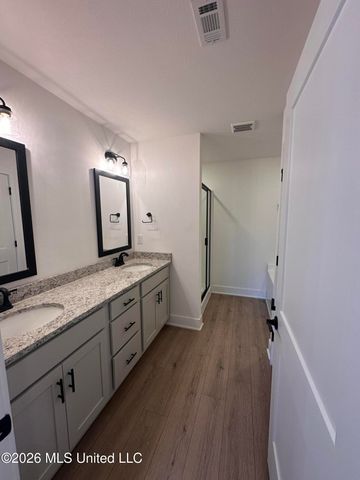 14960 Fritz Circle, Gulfport, MS 39503