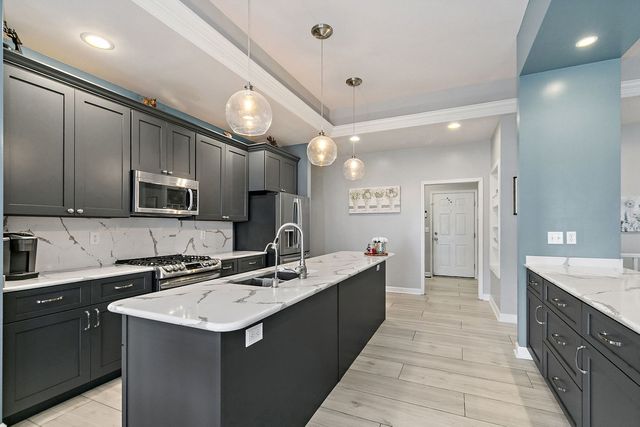 487 Quinlan Avenue, Dekalb, IL 60115