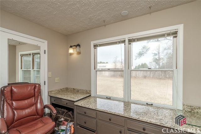 4404 Lawrenceville, Loganville, GA 30052