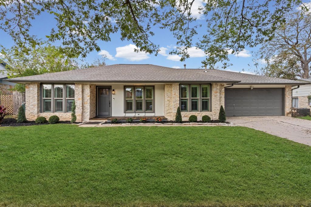 11004 Rustic Manor LN, Austin, TX 78750