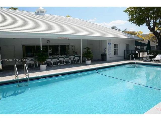 6207 Bay Club Drive 1, Fort Lauderdale, FL 33308