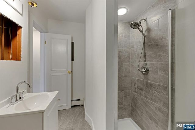 2413 Hammett Avenue, Fort Lee, NJ 07024