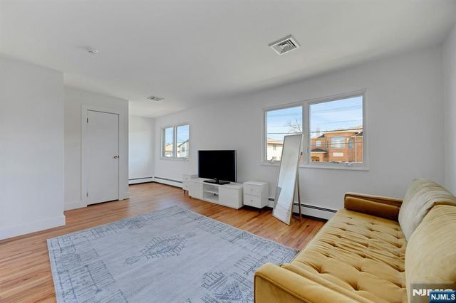 2413 Hammett Avenue, Fort Lee, NJ 07024