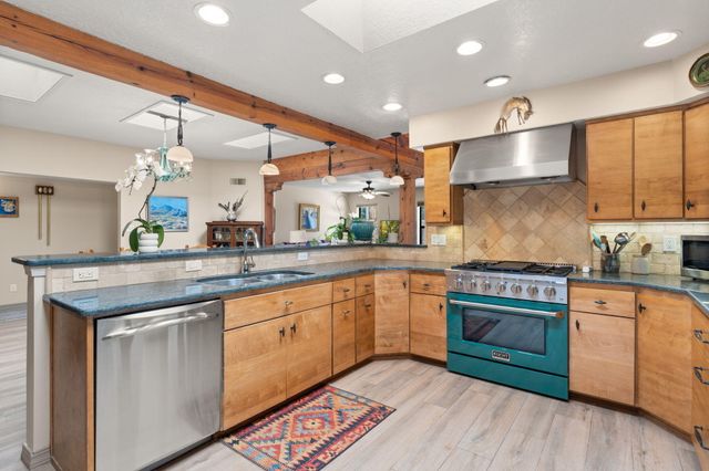 901 Ortega Road NW, Albuquerque, NM 87114