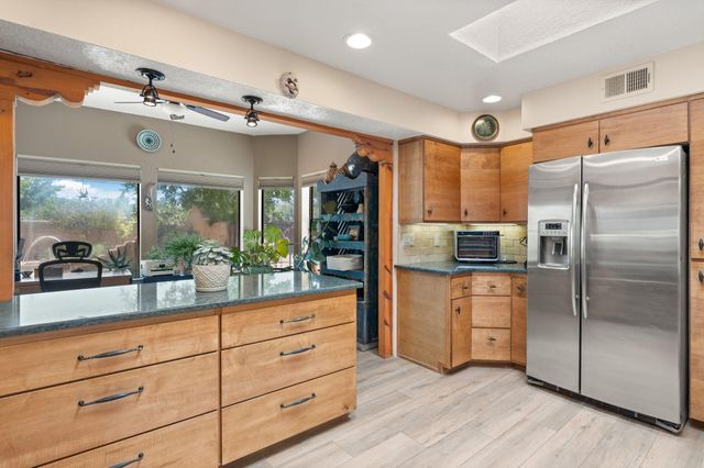 901 Ortega Road NW, Albuquerque, NM 87114