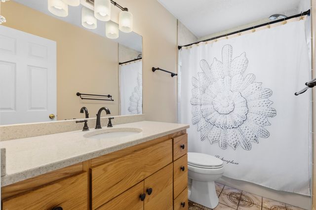 901 Ortega Road NW, Albuquerque, NM 87114