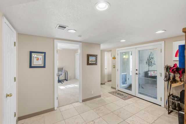 901 Ortega Road NW, Albuquerque, NM 87114