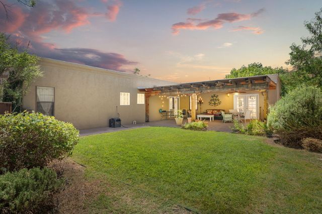 901 Ortega Road NW, Albuquerque, NM 87114